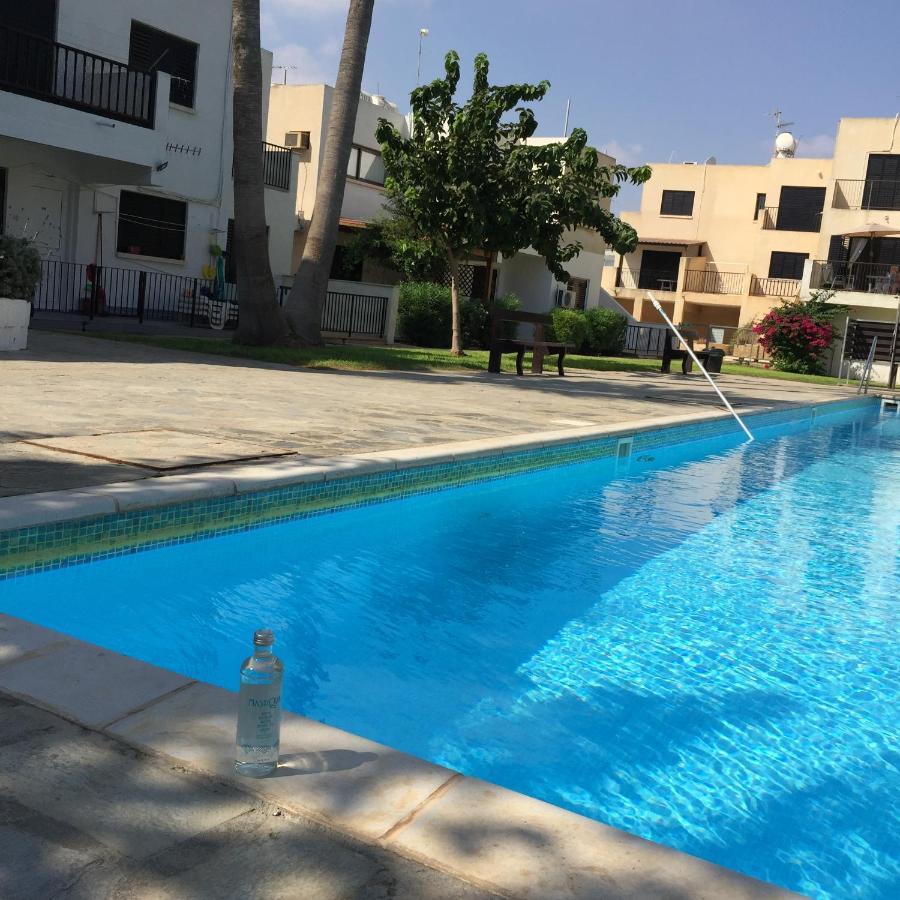 Sky Sea Cyprus Apartment Kapparis Паралимни Екстериор снимка